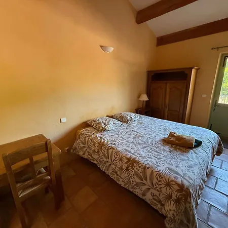 Mas Des Sauges Bed & Breakfast *