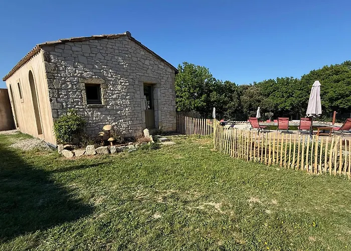 Bed & Breakfast Mas Des Sauges 3*